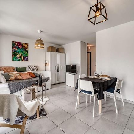 Emergence - Beautiful Studio For 2 People Balcony And Garage Annecy Exterior photo